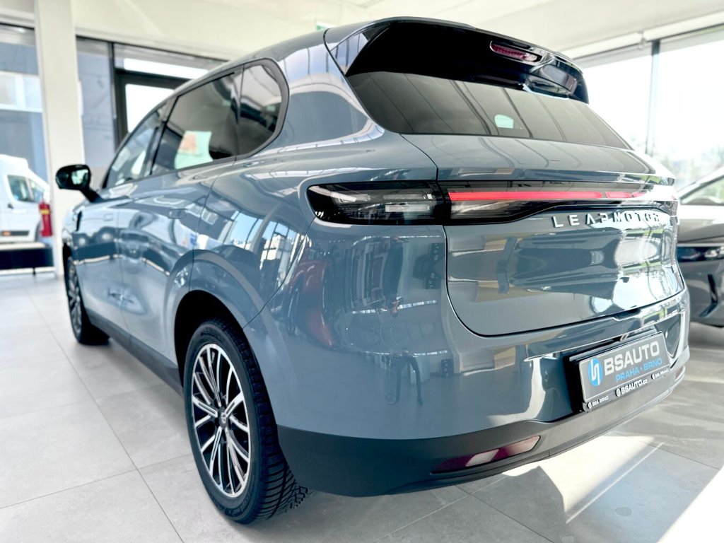 B10 DESIGN 67,1 kWh