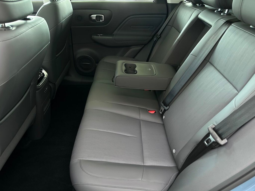 B10 DESIGN 67,1 kWh
