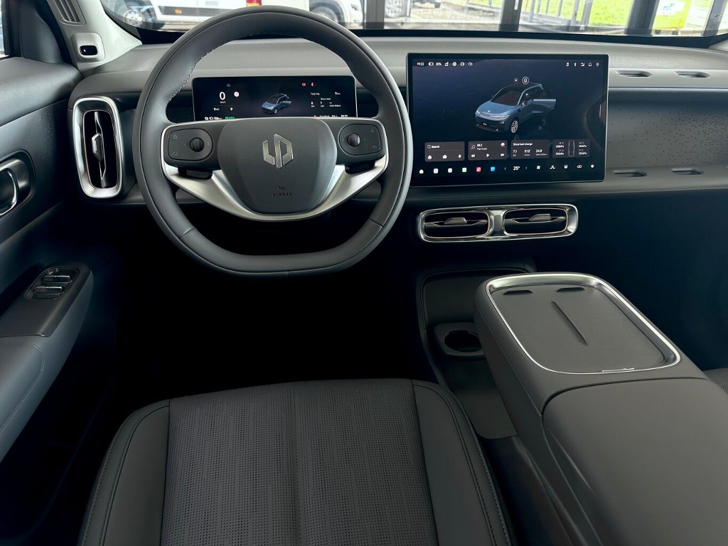 B10 DESIGN 67,1 kWh