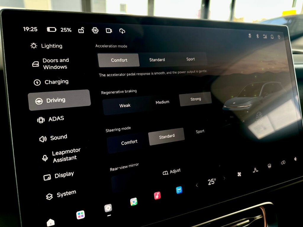 B10 DESIGN 67,1 kWh