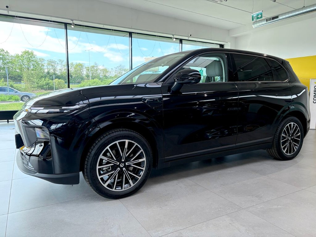 B10 DESIGN 67,1 kWh